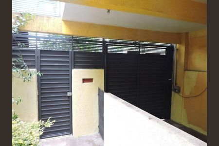 Casa à venda com 50m², 3 quartos e 2 vagas