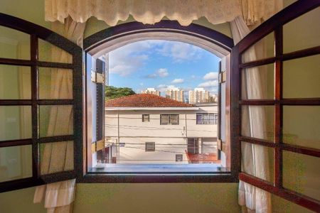 Casa à venda com 251m², 3 quartos e 1 vaga