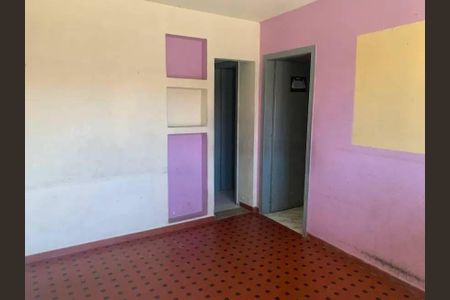 Casa à venda com 4 quartos, 200m² em Butantã, São Paulo