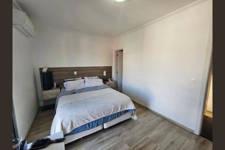 Casa à venda com 3 quartos, 134m² em Jardim Monte Kemel, São Paulo