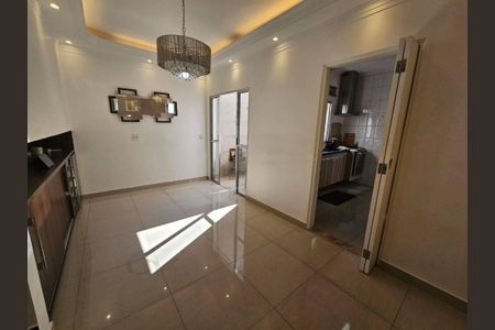 Casa à venda com 3 quartos, 134m² em Jardim Monte Kemel, São Paulo