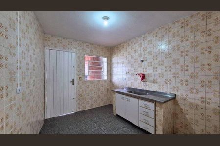 Casa à venda com 122m², 3 quartos e 1 vaga