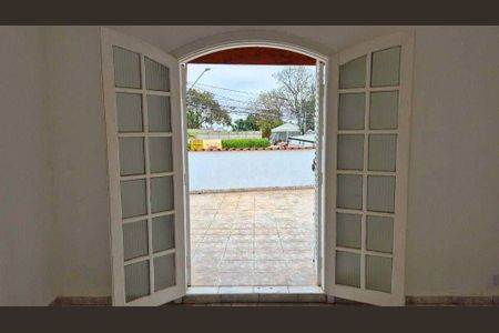 Casa à venda com 3 quartos, 122m² em Jardim Dabril, Osasco