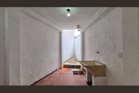 Casa à venda com 122m², 3 quartos e 1 vaga