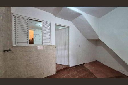 Casa à venda com 122m², 3 quartos e 1 vaga