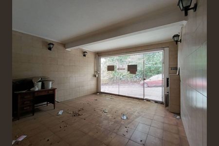 Casa à venda com 3 quartos, 1500m² em Jardim Rizzo, São Paulo