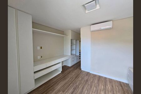 Casa à venda com 2 quartos, 140m² em Jardim das Vertentes, São Paulo