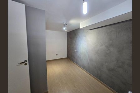 Casa à venda com 2 quartos, 140m² em Jardim das Vertentes, São Paulo