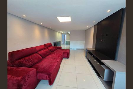 Casa à venda com 2 quartos, 140m² em Jardim das Vertentes, São Paulo