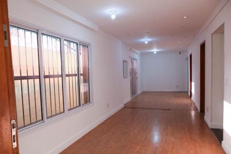 Sala de casa à venda com 3 quartos, 158m² em Vila Nova Alba, São Paulo