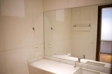Casa à venda com 158m², 3 quartos e 2 vagasBanheiro da Suíte