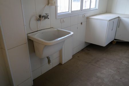 Casa à venda com 158m², 3 quartos e 2 vagasÁrea de Serviço