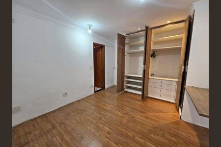 Casa à venda com 2 quartos, 158m² em Vila Nova Alba, São Paulo