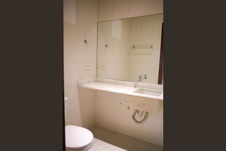 Casa à venda com 158m², 3 quartos e 2 vagasBanheiro da Suíte