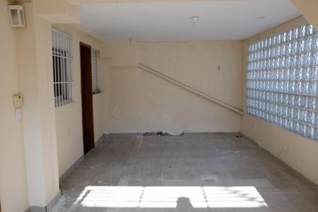 Casa à venda com 158m², 3 quartos e 2 vagasGaragem