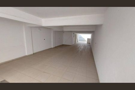Casa à venda com 3 quartos, 220m² em Butantã, São Paulo
