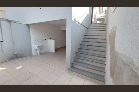 Casa à venda com 220m², 3 quartos e 6 vagas