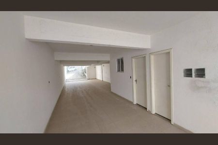 Casa à venda com 220m², 3 quartos e 6 vagas