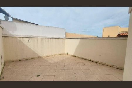 Casa à venda com 180m², 4 quartos e 4 vagas