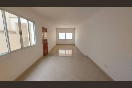 Casa à venda com 180m², 4 quartos e 4 vagas