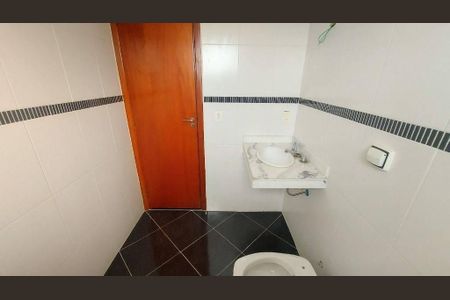 Casa à venda com 180m², 4 quartos e 4 vagas