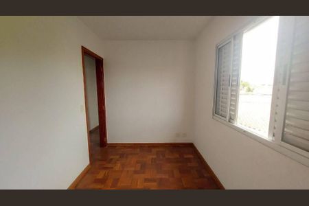 Casa à venda com 180m², 4 quartos e 4 vagas