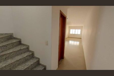 Casa à venda com 4 quartos, 180m² em Vila Sonia, São Paulo