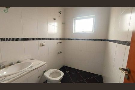 Casa à venda com 180m², 4 quartos e 4 vagas