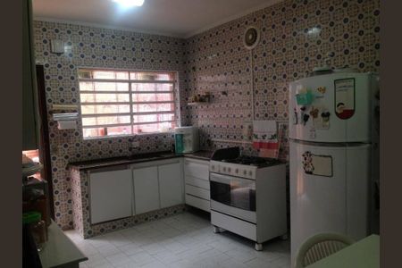 Casa à venda com 126m², 3 quartos e 2 vagas