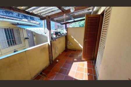 Casa à venda com 2 quartos, 103m² em Butantã, São Paulo