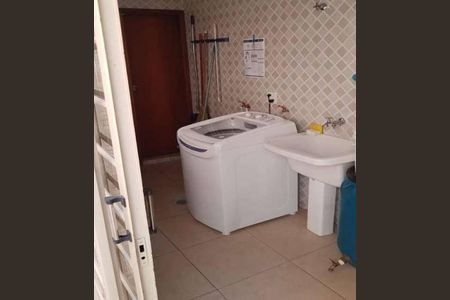 Casa à venda com 2 quartos, 134m² em Butantã, São Paulo