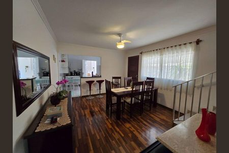 Casa à venda com 3 quartos, 135m² em Butantã, São Paulo