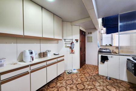 Apartamento à venda com 66m², 2 quartos e 1 vagaCozinha 