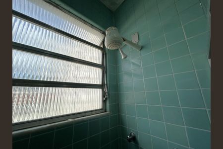 Apartamento para alugar com 51m², 2 quartos e sem vagaBanheiro