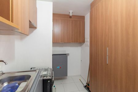 Apartamento para alugar com 35m², 2 quartos e 1 vaga Apartamento para alugar com 35m², 2 quartos e 1 vagaCozinha e área de serviço