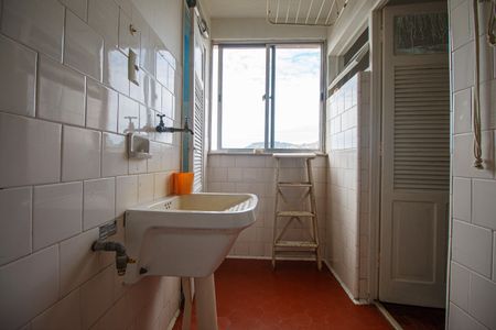 Apartamento à venda com 70m², 2 quartos e sem vagaÁrea de Serviço