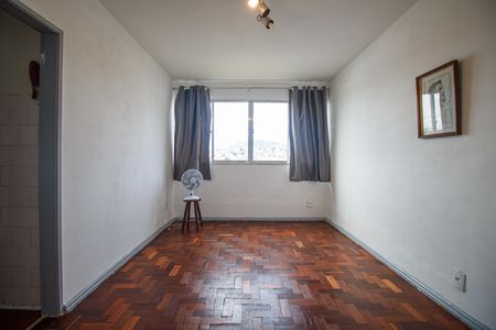 Apartamento à venda com 70m², 2 quartos e sem vagaSala