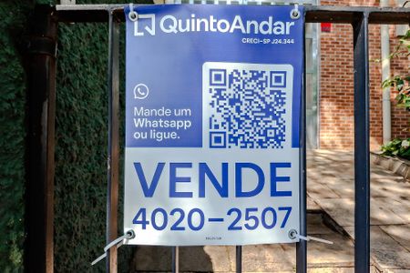 Casa à venda com 333m², 3 quartos e 5 vagasPlaquinha