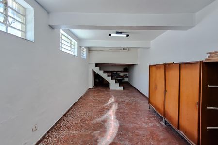 Casa à venda com 333m², 3 quartos e 5 vagasDepósito