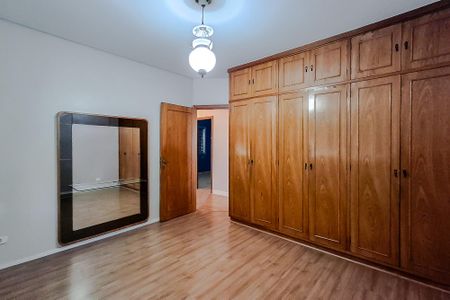 Casa à venda com 333m², 3 quartos e 5 vagasQuarto 1