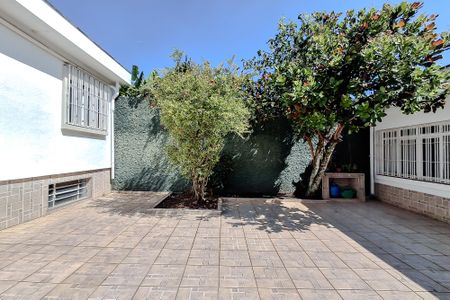 Casa à venda com 333m², 3 quartos e 5 vagasÁrea externa