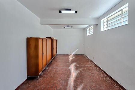 Casa à venda com 333m², 3 quartos e 5 vagasDepósito