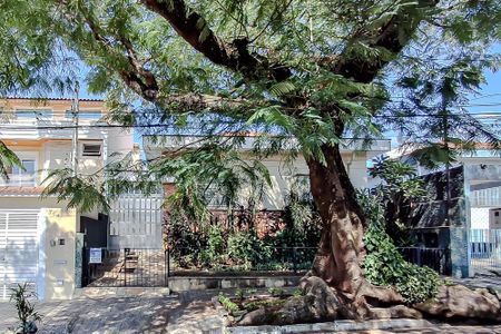 Casa à venda com 333m², 3 quartos e 5 vagasFachada - Plaquinha