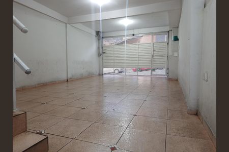 Área externa de casa à venda com 6 quartos, 220m² em Americanópolis, São Paulo