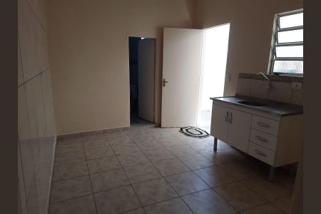 Casa à venda com 220m², 6 quartos e 2 vagas Casa à venda com 220m², 6 quartos e 2 vagasCozinha
