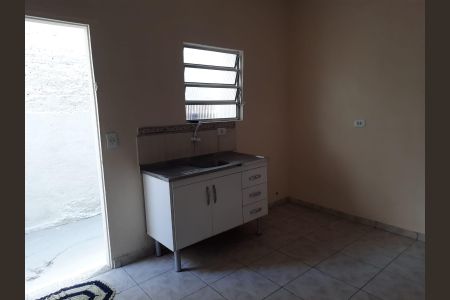 Casa à venda com 220m², 6 quartos e 2 vagas Casa à venda com 220m², 6 quartos e 2 vagasCozinha