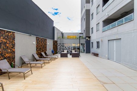 Apartamento à venda com 34m², 1 quarto e sem vaga Apartamento à venda com 34m², 1 quarto e sem vagaÁrea comum - Piscina