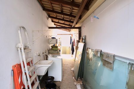 Casa à venda com 300m², 4 quartos e 4 vagasÁrea de Serviço