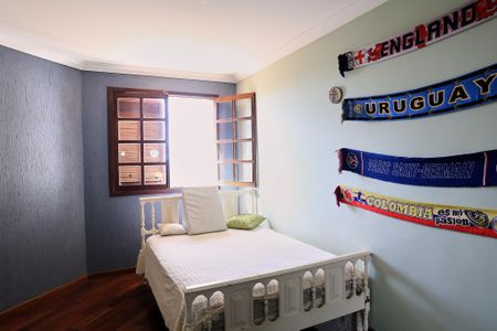 Casa à venda com 300m², 4 quartos e 4 vagasQuarto