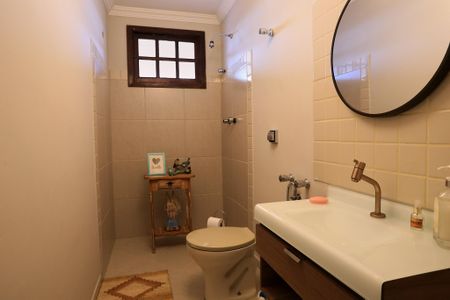 Casa à venda com 300m², 4 quartos e 4 vagasBanheiro